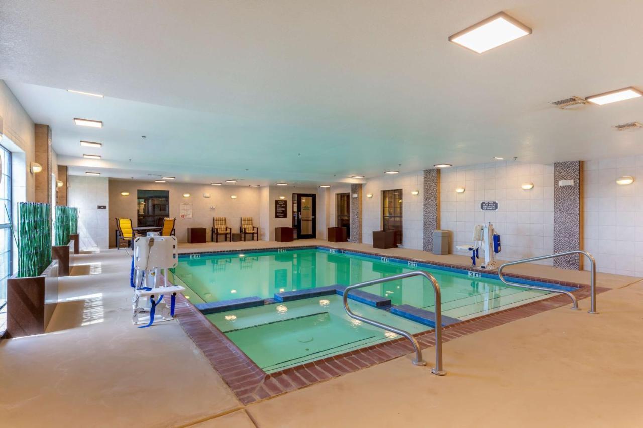 Best Western Plus Red River Inn Clarendon Buitenkant foto