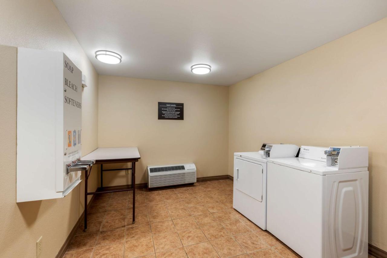 Best Western Plus Red River Inn Clarendon Buitenkant foto