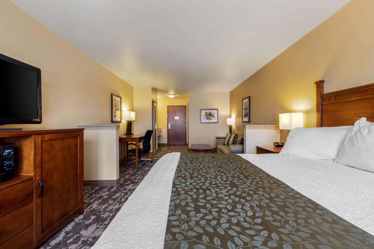 Best Western Plus Red River Inn Clarendon Buitenkant foto